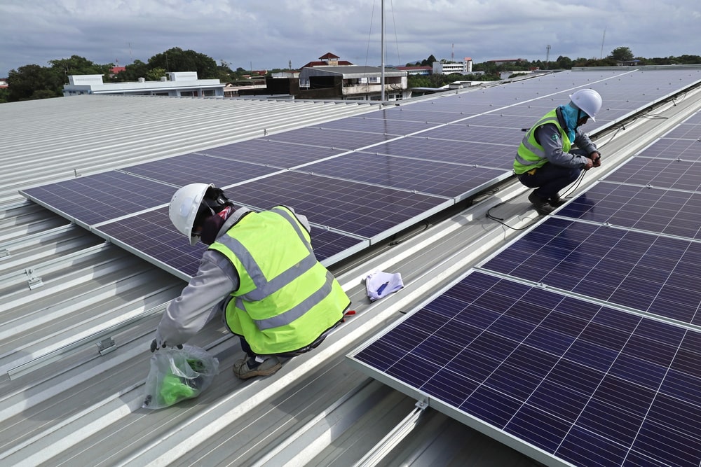 Why Auto Dealerships in Los Angeles and San Diego Are Turning to Solar in 2025