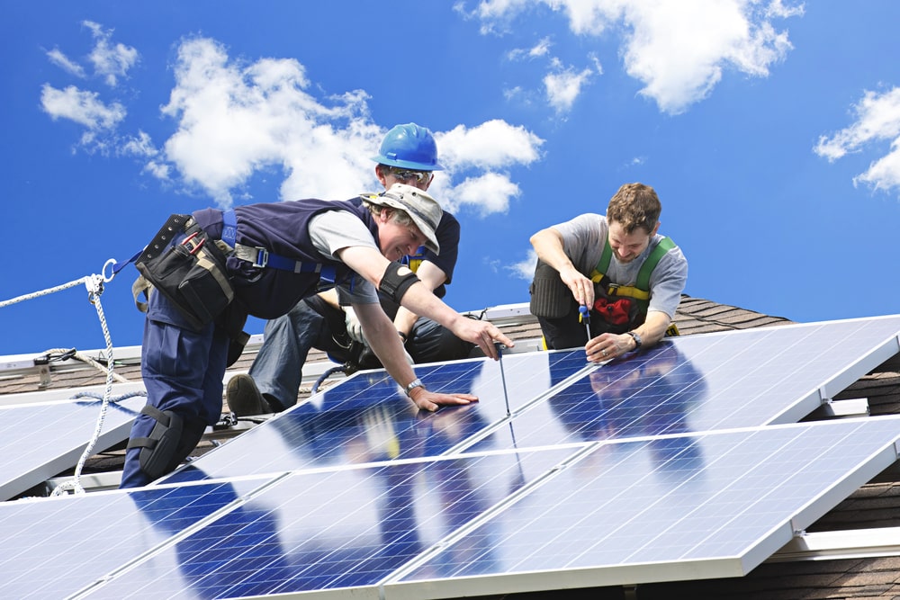 How Multifamily Property Owners in San Jose and Sacramento Are Using Solar to Boost ROI and Tenant Value